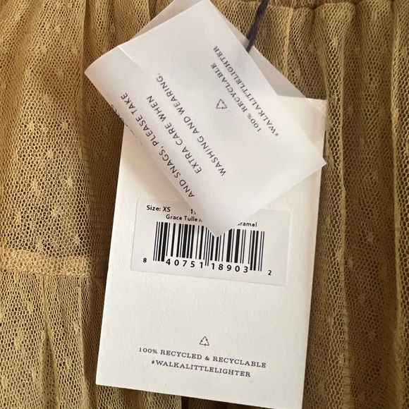 Grace Tulle Maxi Skirt - Picture 5 of 11